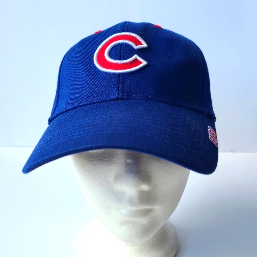Chicago Cubs MLB Fan Favorite Blue Baseball Hat Cap Adjustable